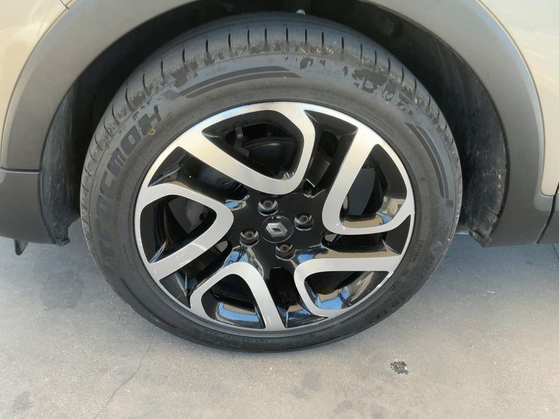 Renault Captur 1.5 dCi Intens 2014 – снимка 3