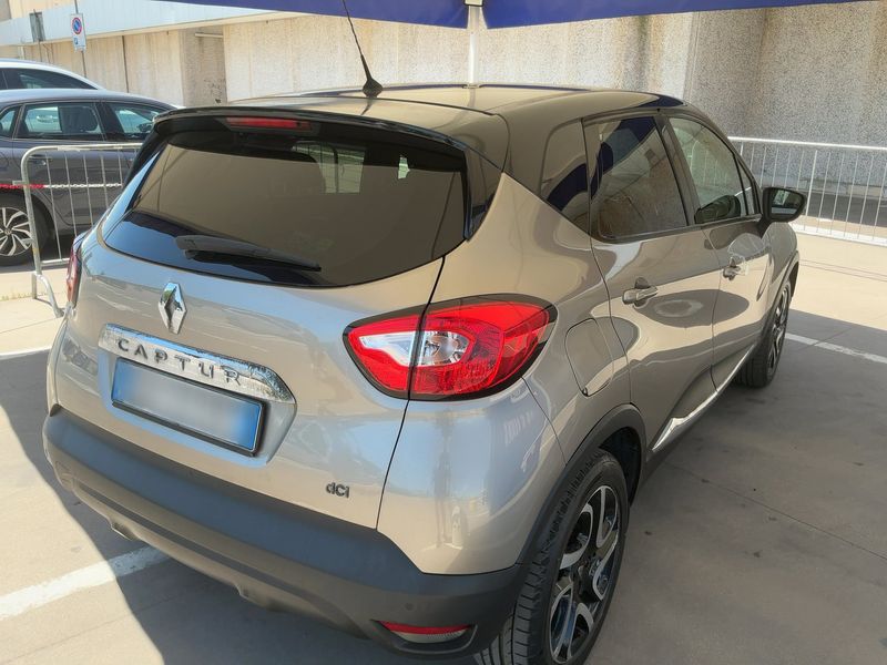 Renault Captur 1.5 dCi Intens 2014 – снимка 8