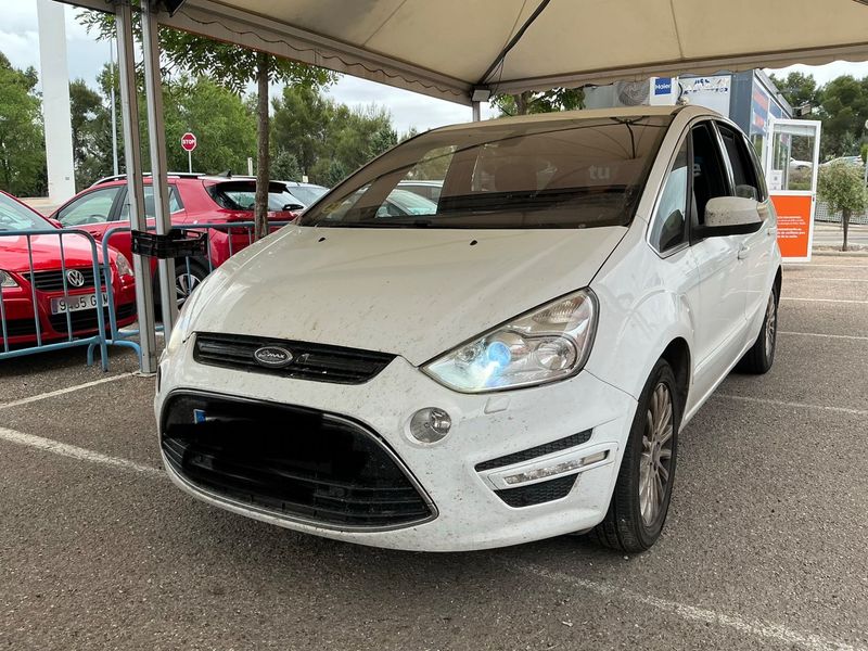 Ford S-Max 2.0 TDCi Titanium 2010 – снимка 1