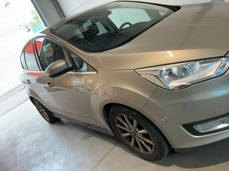 Ford C-Max 1.5 EcoBoost Titanium 2016 – снимка 12
