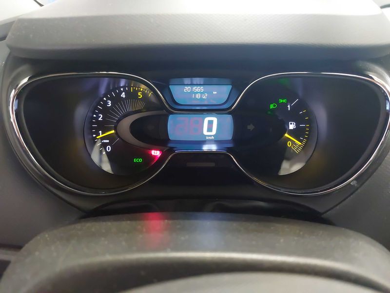 Renault Captur 1.5 dCi Energy Intens 2014 – снимка 12