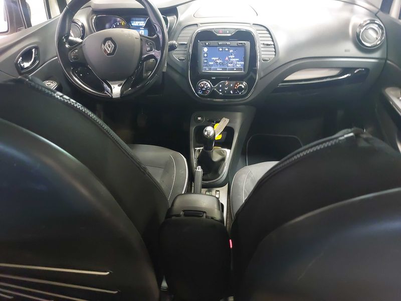 Renault Captur 1.5 dCi Energy Intens 2014 – снимка 11