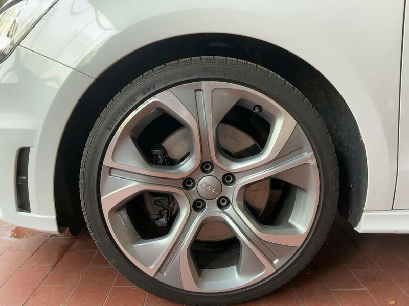 Audi A1 Sportback 1.4 TFSI S line Sportpaket 2014 – снимка 3