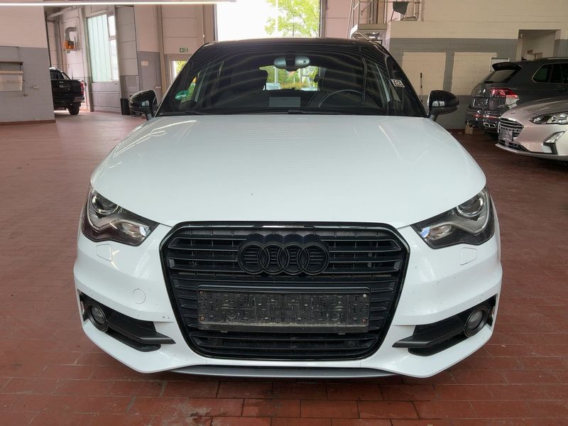 Audi A1 Sportback 1.4 TFSI S line Sportpaket 2014 – снимка 14