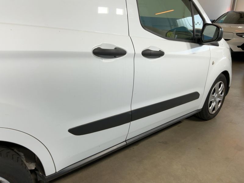 Ford Transit 1.5 TDCi Trend 2020 – снимка на щета