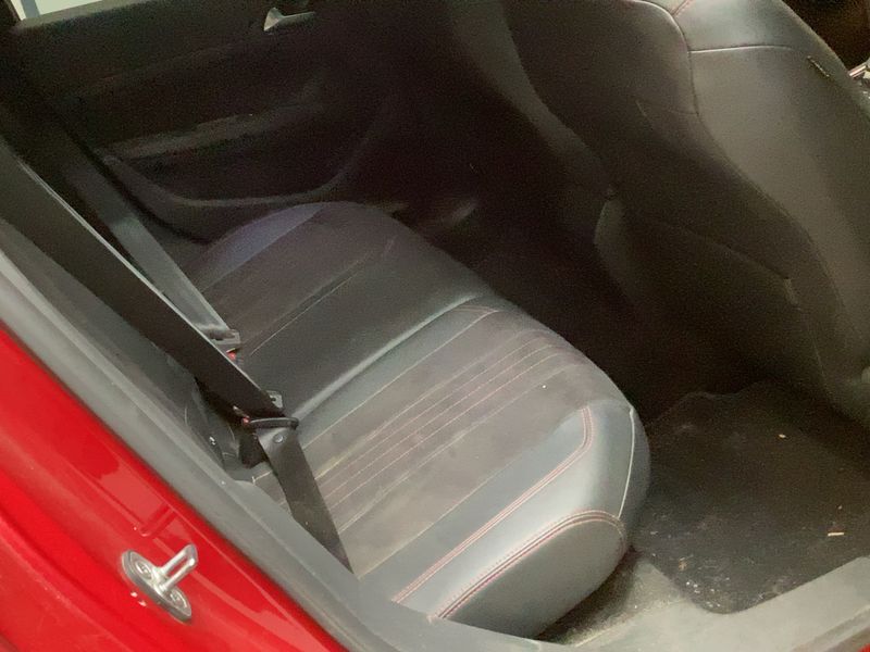 Peugeot 308 1.6 PureTech GT 2019 – снимка 19