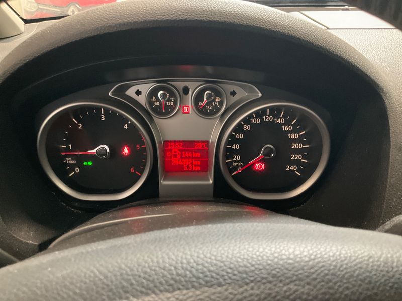 Ford C-Max 1.6 TDCi Titanium 2009 – снимка 4