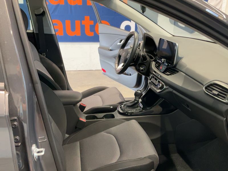 Hyundai i30 1.5 T-GDI Mild-Hybrid Advantage 2025 – снимка 16