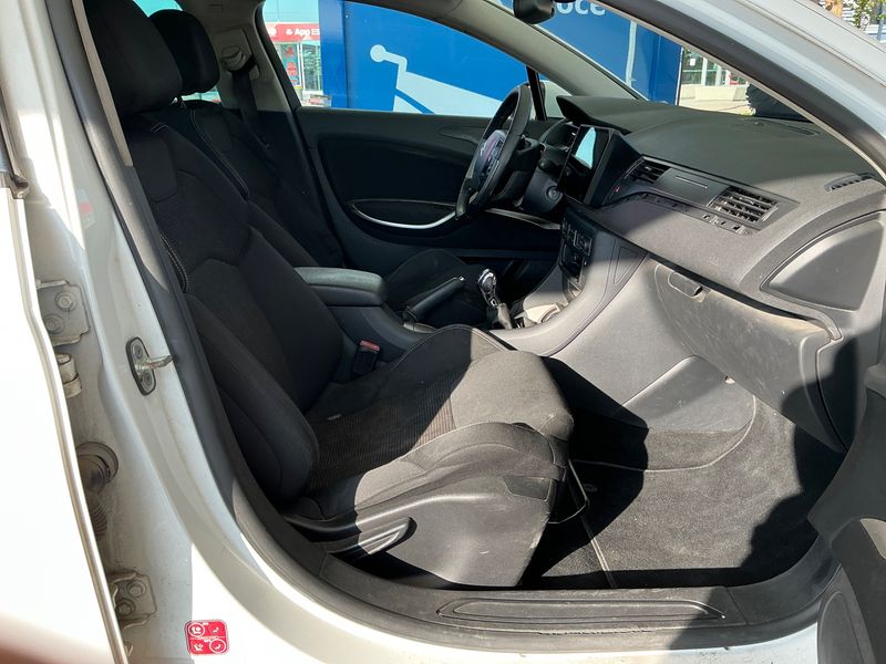 Citroen C5 1.6 HDi Dynamic 2010 – снимка 3