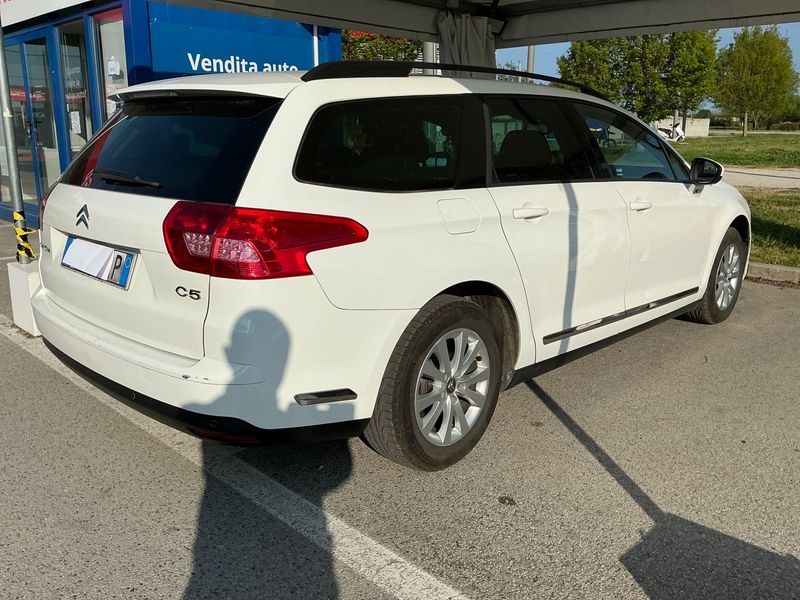 Citroen C5 1.6 HDi Dynamic 2010 – снимка 2