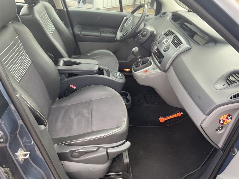 Renault Scenic 2.0 Exception 2009 2009 – снимка 3