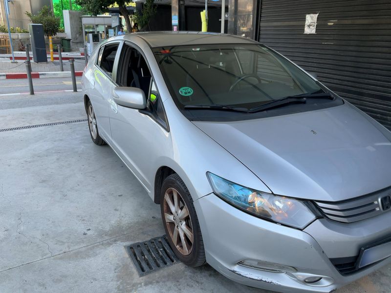 Honda Insight 1.3 Hybrid Executive 2011 – снимка 12