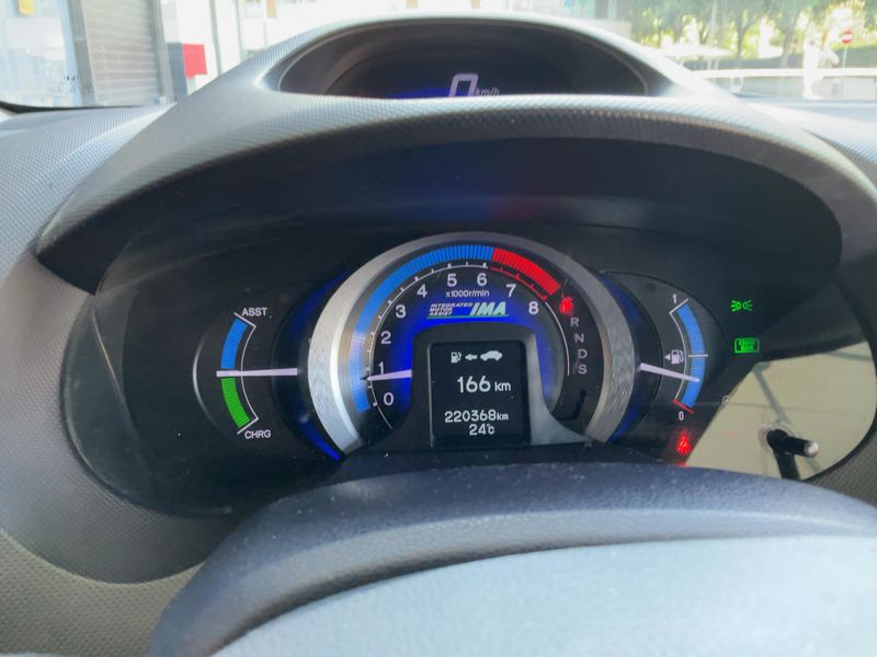 Honda Insight 1.3 Hybrid Executive 2011 – снимка 18