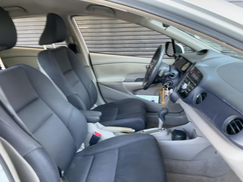 Honda Insight 1.3 Hybrid Executive 2011 – снимка 16