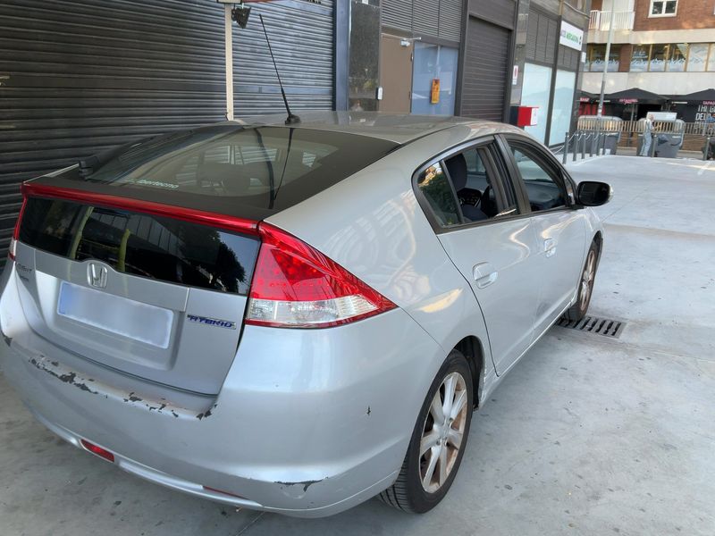 Honda Insight 1.3 Hybrid Executive 2011 – снимка 8