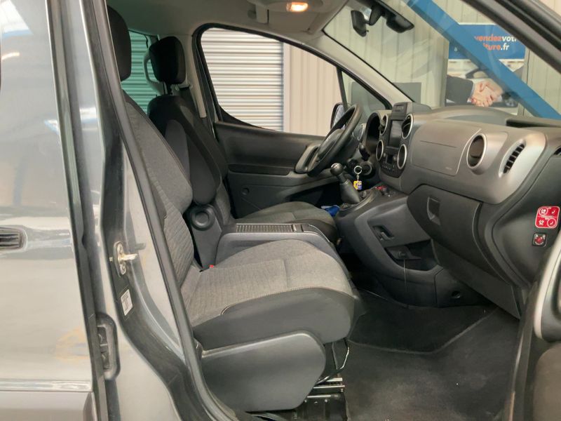 Citroen Berlingo 1.2 e-THP 20 Aniversario Edition 2018 – снимка 16