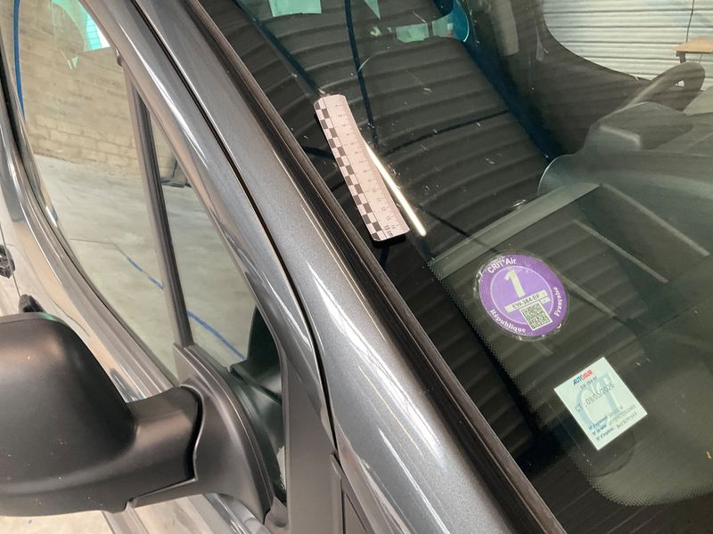 Citroen Berlingo 1.2 e-THP 20 Aniversario Edition 2018 – снимка 30