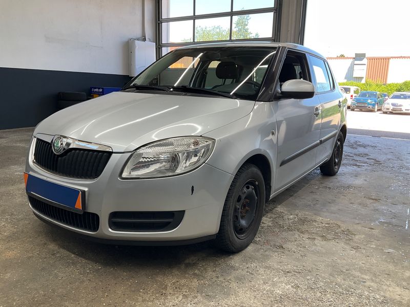 Skoda Fabia 1.2 Ambiente 2008 – снимка 1