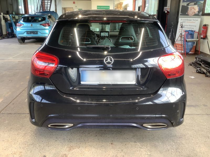 Mercedes-Benz A-Klasse A 180 BlueEfficiency AMG Sport 2016 – снимка 7