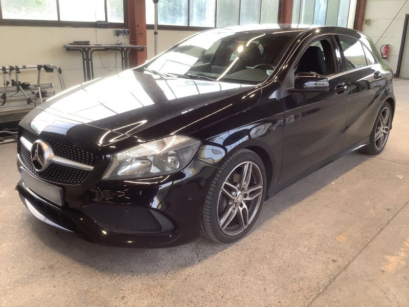 Mercedes-Benz A-Klasse A 180 BlueEfficiency AMG Sport 2016 – снимка 1