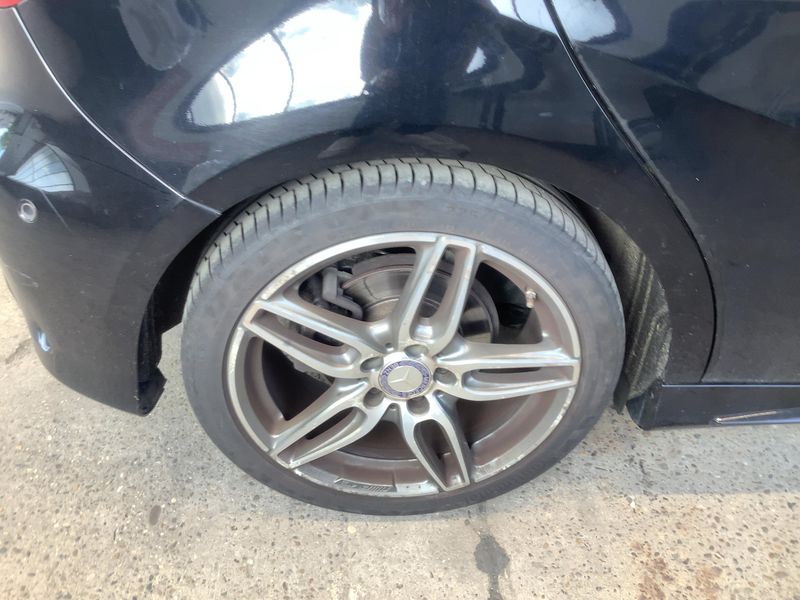 Mercedes-Benz A-Klasse A 180 BlueEfficiency AMG Sport 2016 – снимка 9