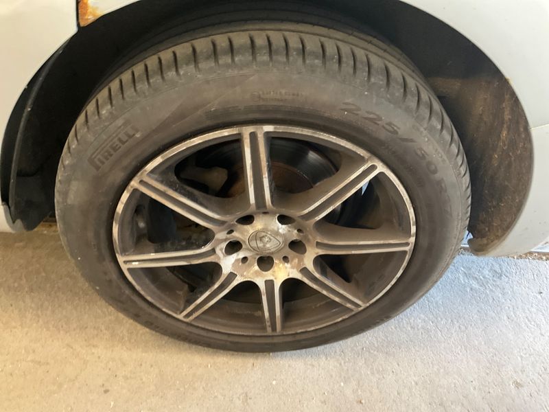 Volkswagen Sharan 1.4 TSI Trendline BlueMotion Tech 2010 – снимка на щета