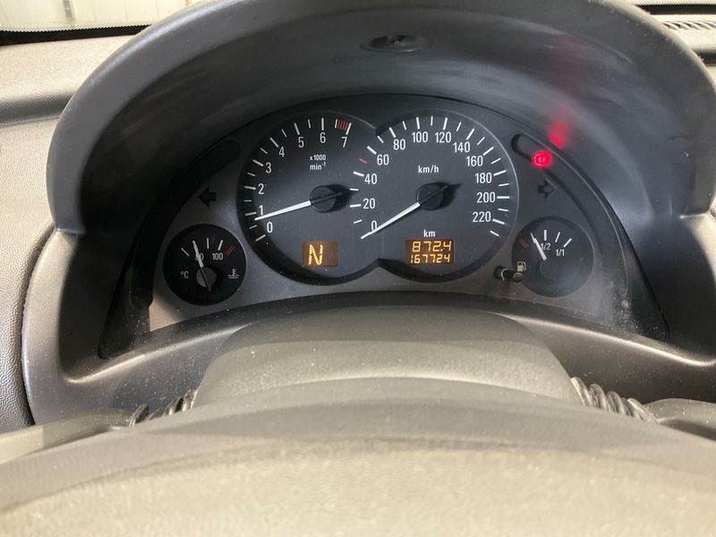 Opel Corsa 1.0 Basis 2005 – снимка 4