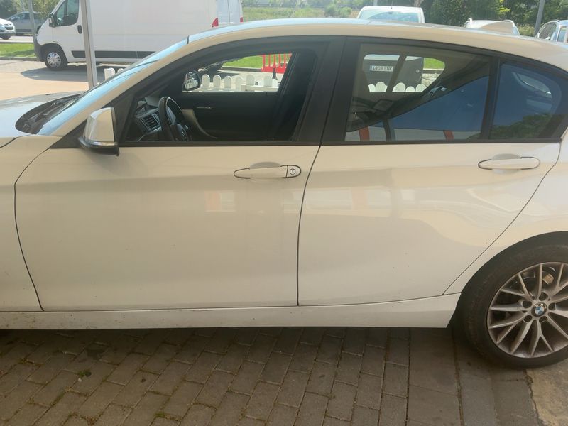 BMW 1er 116d Advantage 2015 – снимка 4