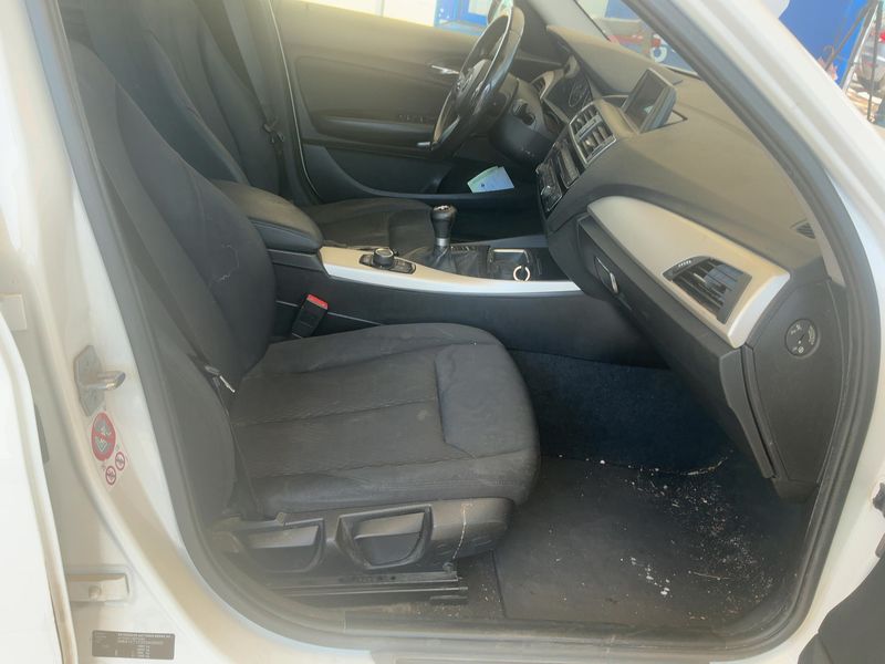 BMW 1er 116d Advantage 2015 – снимка 16