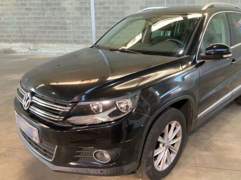 Volkswagen Tiguan 2.0 TDI Sport & Style 4Motion 2012 – снимка на щета