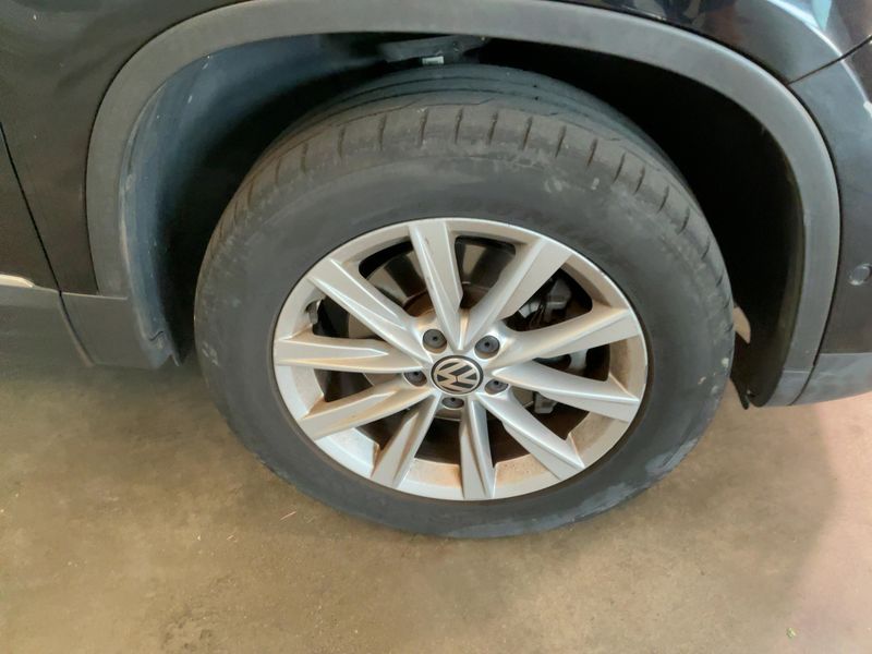Volkswagen Tiguan 2.0 TDI Sport & Style 4Motion 2012 – снимка 19