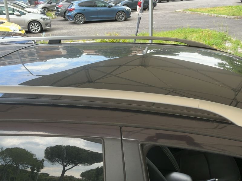 Nissan Qashqai+2 2.0 dCi Tekna 4x4 2010 – снимка 13