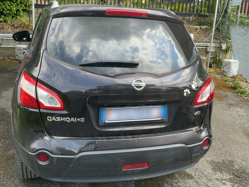 Nissan Qashqai+2 2.0 dCi Tekna 4x4 2010 – снимка 7