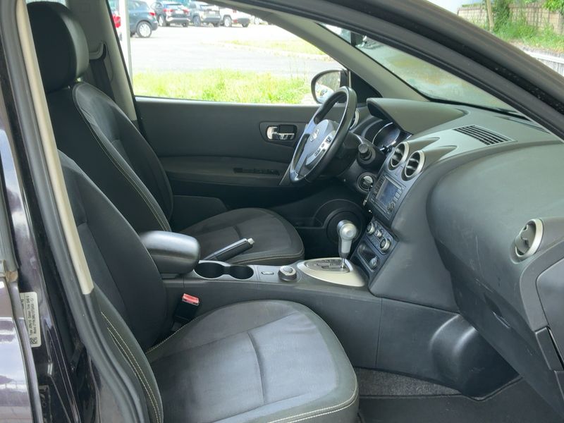 Nissan Qashqai+2 2.0 dCi Tekna 4x4 2010 – снимка 16