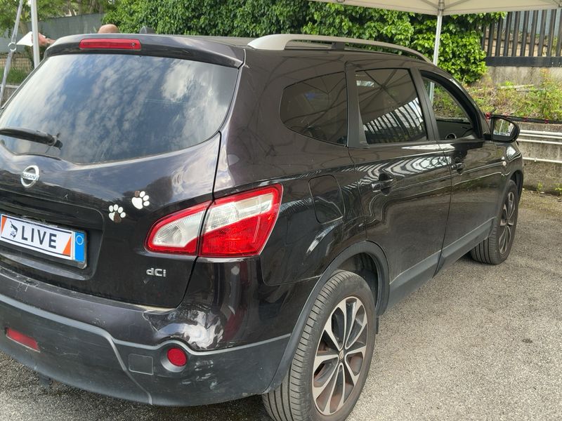 Nissan Qashqai+2 2.0 dCi Tekna 4x4 2010 – снимка 8