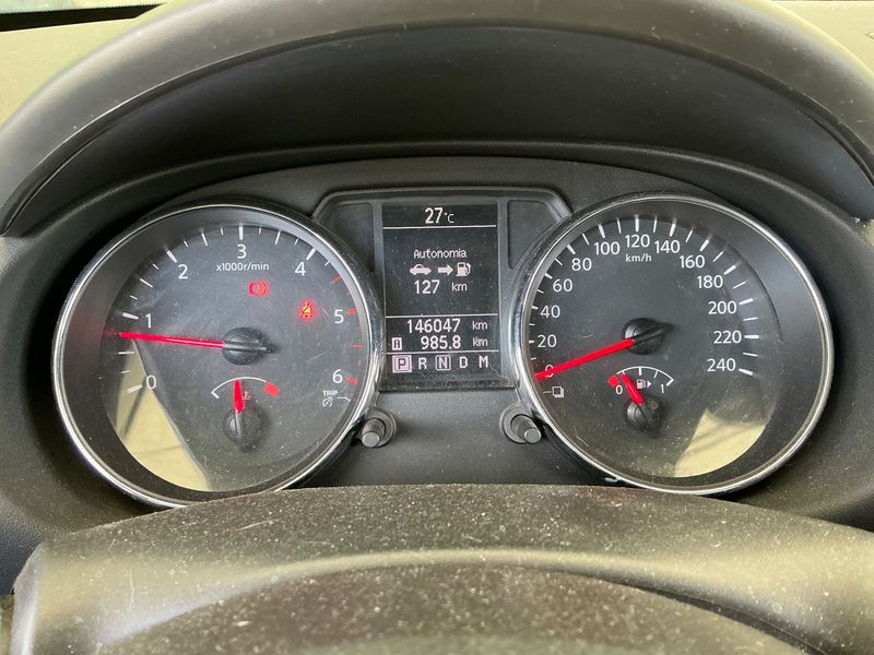 Nissan Qashqai+2 2.0 dCi Tekna 4x4 2010 – снимка 18