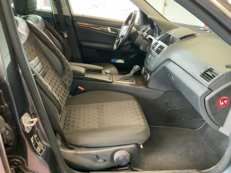 Mercedes-Benz C-Klasse C 220 CDI T BlueEfficiency Elegance 2009 – снимка 11