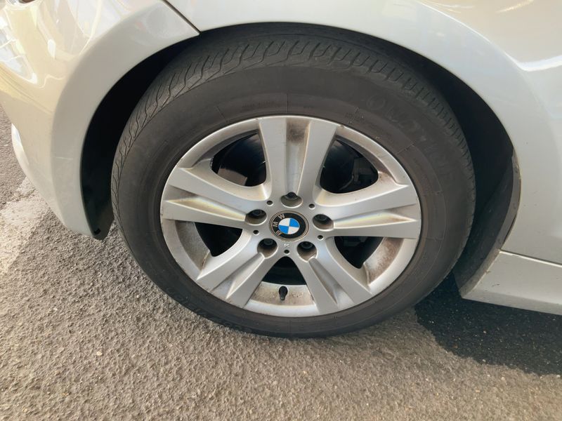 BMW 1er 120d 2008 – снимка 3