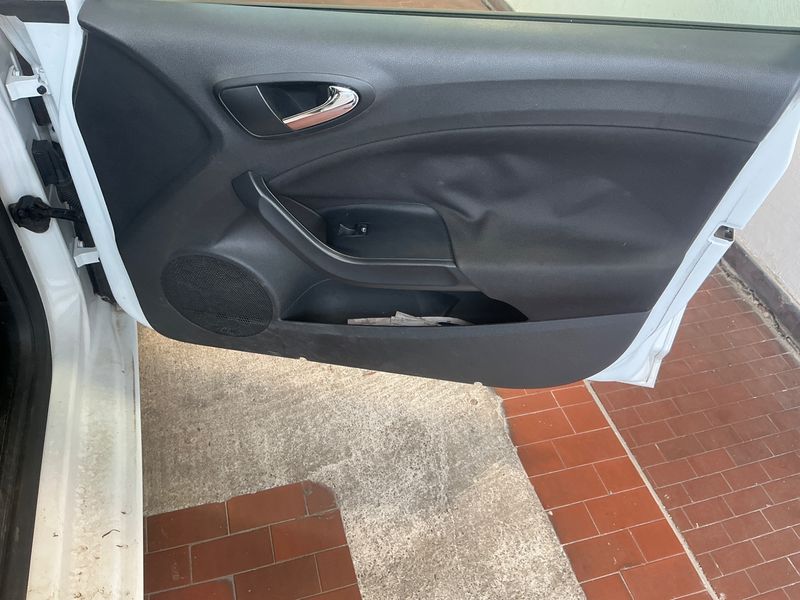 Seat Ibiza 1.4 TDI FR 2016 – снимка 27