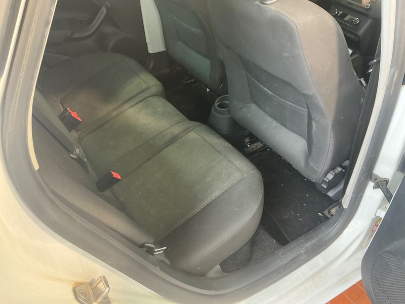 Seat Ibiza 1.4 TDI FR 2016 – снимка 26