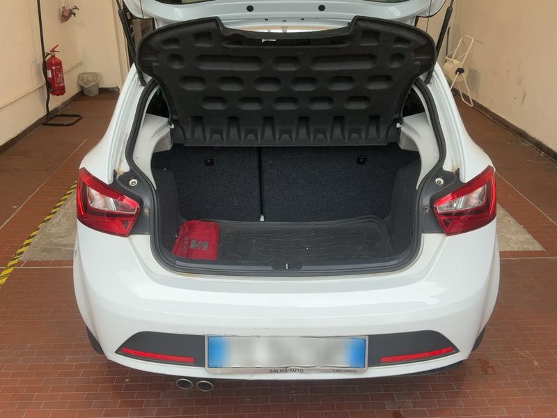 Seat Ibiza 1.4 TDI FR 2016 – снимка 15