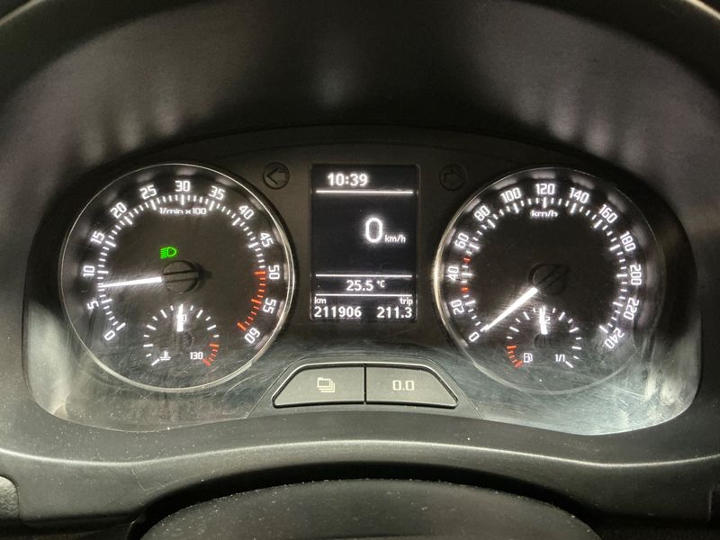 Skoda Fabia 1.6 TDI Style 2013 – снимка 4