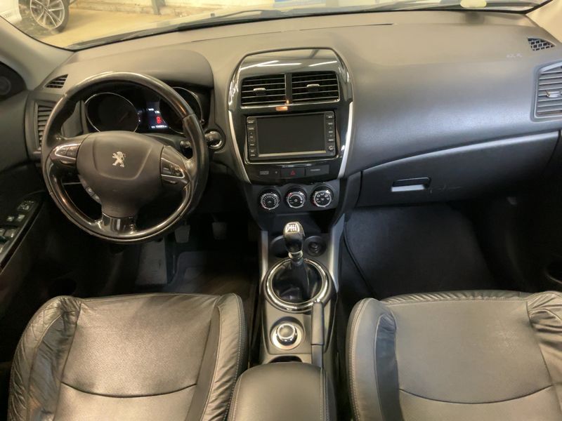 Peugeot 4008 1.8 HDi 2012 – снимка 17