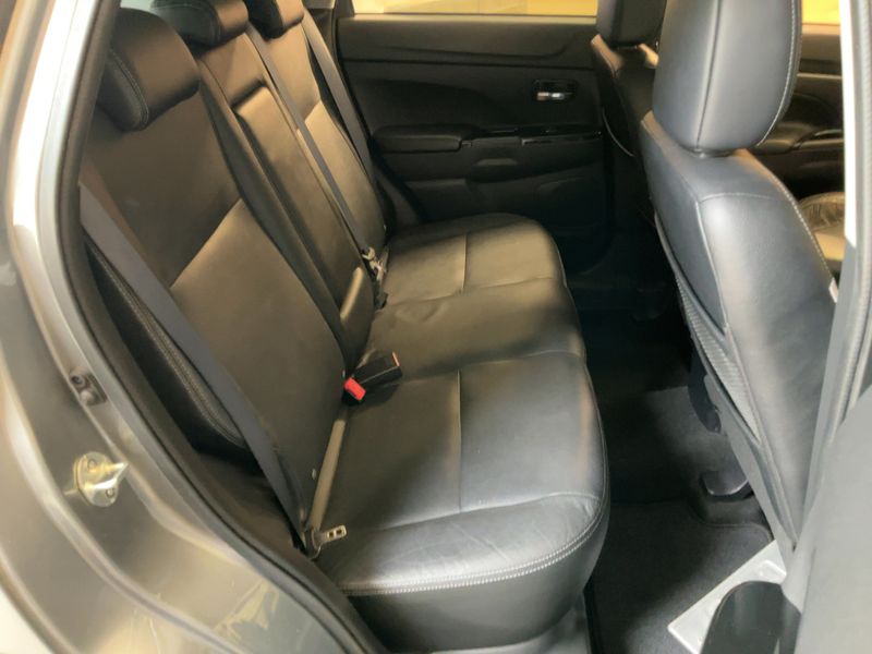 Peugeot 4008 1.8 HDi 2012 – снимка 19