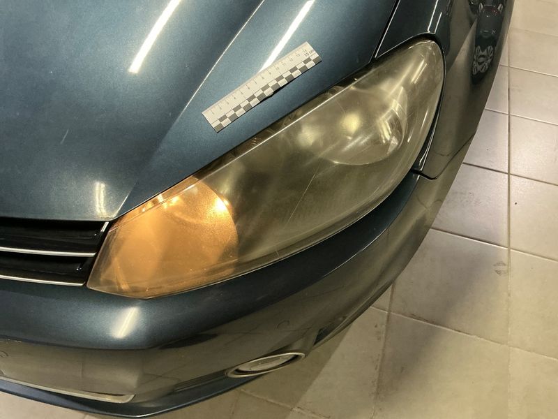 Volkswagen Golf VI 2.0 TDI Carat 2010 – снимка на щета 65