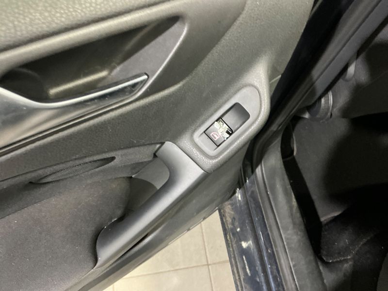 Volkswagen Golf VI 2.0 TDI Carat 2010 – снимка на щета 49