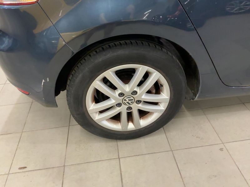 Volkswagen Golf VI 2.0 TDI Carat 2010 – снимка 19