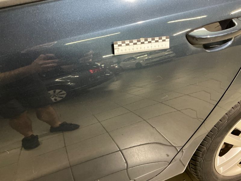 Volkswagen Golf VI 2.0 TDI Carat 2010 – снимка на щета 42