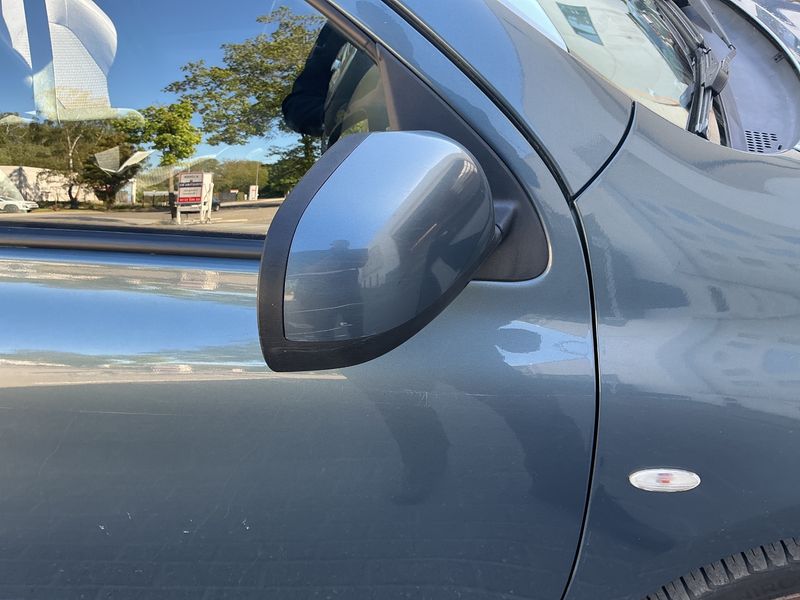 Nissan Micra 1.2 Comfort 2013 – снимка 25