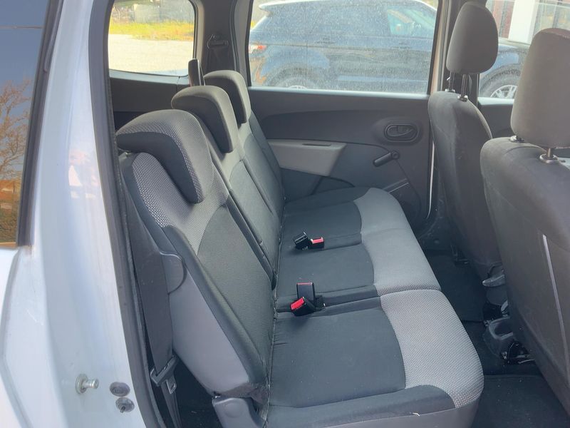 Dacia Lodgy 1.5 dCi Diesel Ambiance 2015 – снимка 19